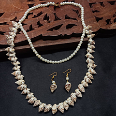 Shell & Pearl Jewelry Set