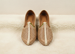  Classic Off White Leather Mens Jutti