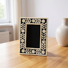 Handicrafted Photo Frame