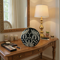 Trendy Women's Clutch Black