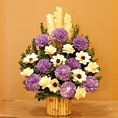 DRIED FLOWERS AND LEAVES BOUQUET
