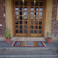 Traditional Woollen Handwoven Rug