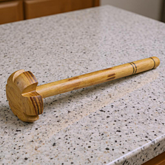 Santarms Wooden Hand Blender Handmade Mathani for Lassi Dahi & Buttermilk Durable Strong Hand Whisk Traditional Indian Kitchen Tool Pack of 1