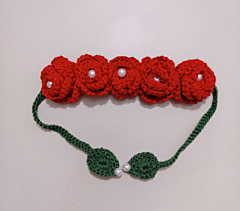 Red Rose Traditional Gajra made in Cotton Yarn
