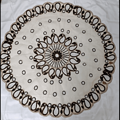 Round table runner 