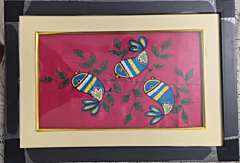 Handmade zari work bird photo frame