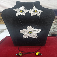 Handmade White Flower Necklace
