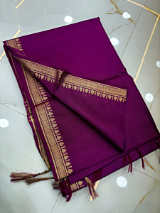 Elegant Kota Mangalgiri Silk Saree with Golden Zari Border & Blouse Piece