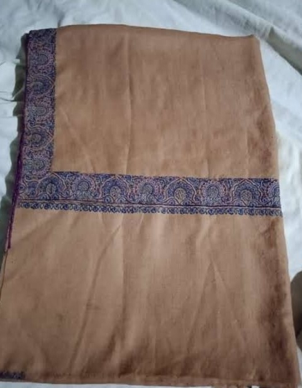 Pure pashmeena shawl 