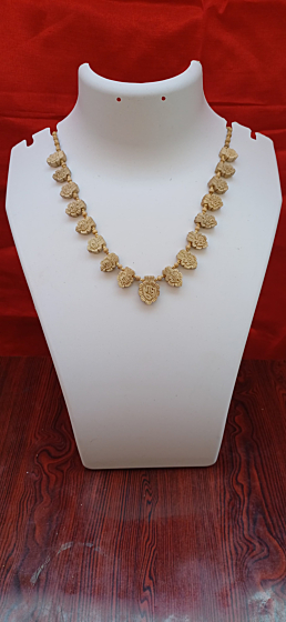 Shri Radha  Tulsi Mala | 44x3x1 cm