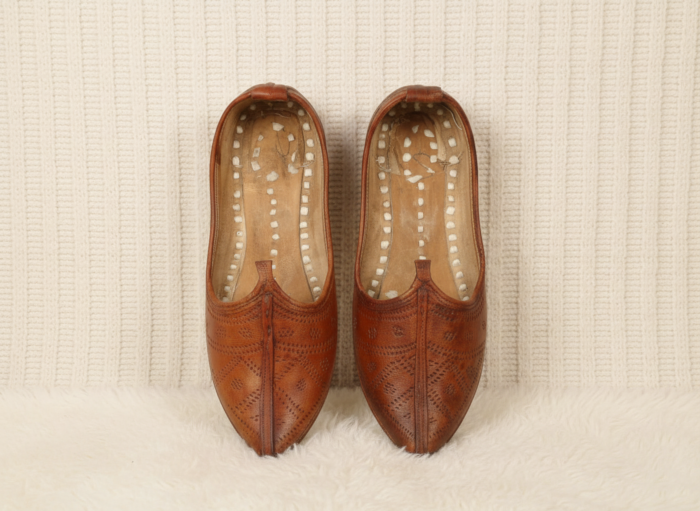 Timeless Brown Leather Womens Jutti