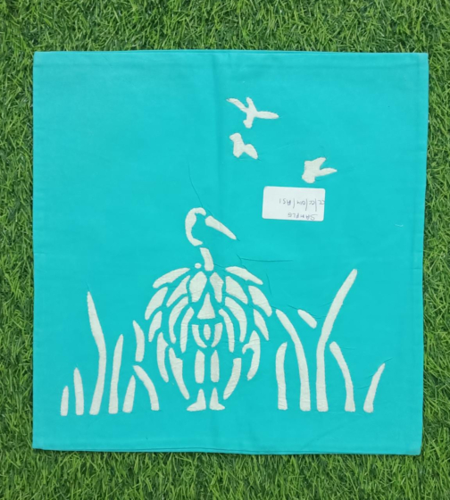 APPLIQUE CUSHION COVER