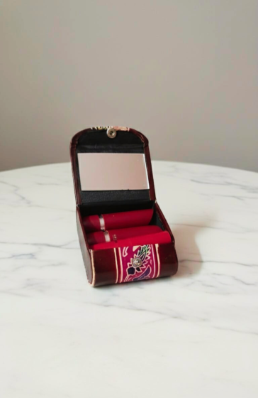 Handcrafted Leather Lipstick Case with Mirror for 3 Lipsticks