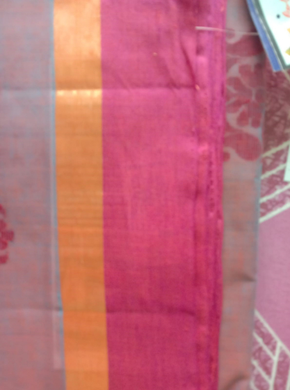 Handwoven Cotton Saree 04