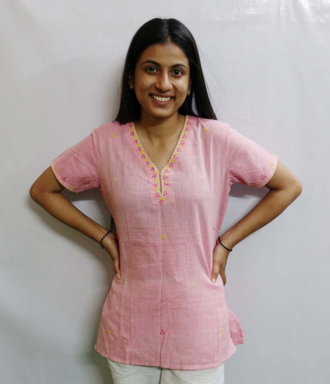 HAND EMBROIDARY KURTI FOR WOMENS