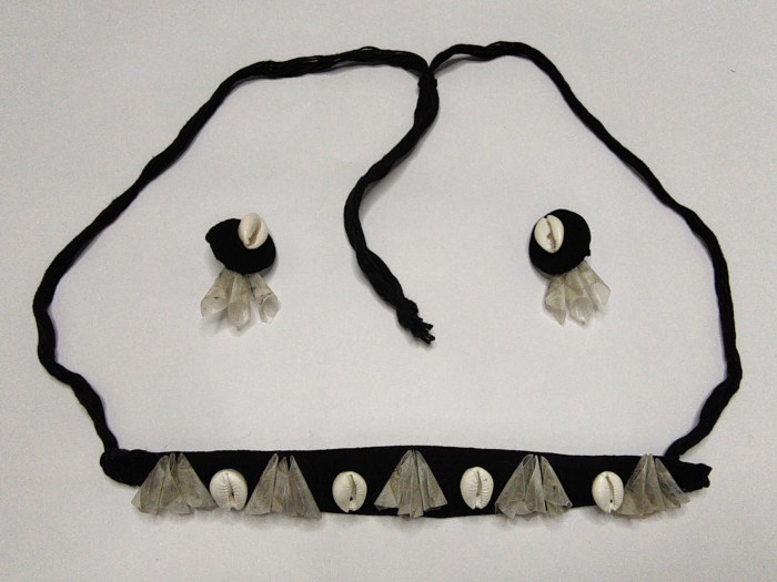 Fish scale cheek style necklace set 