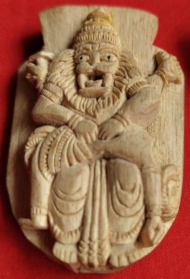 Holy Tulsi  Locket | 7 x 6 x 2 cm