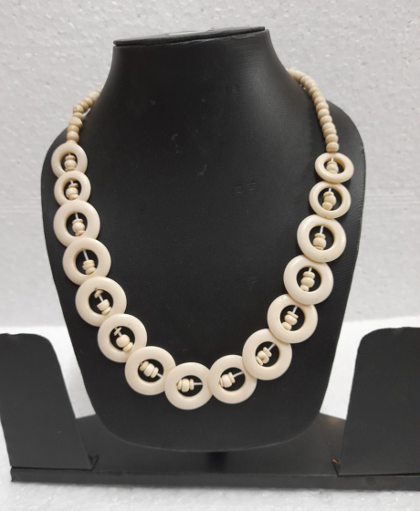 Handicrafted Necklace 