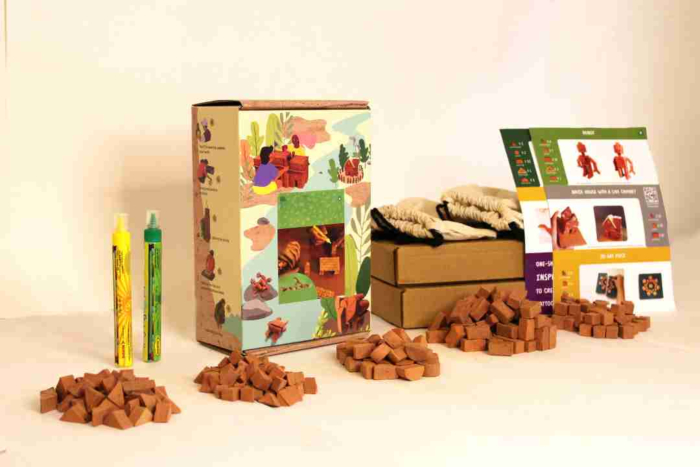Kattoos Miniature Terracotta Bricks DELUXE DIY GIFT PACK Reddish Brown Bricks 276 Pieces - SKU - KTSGFTDDG014