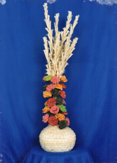 Fish Scale Tuberose and Rose Bouquet 