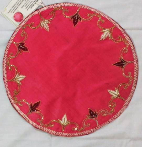 Round table cover