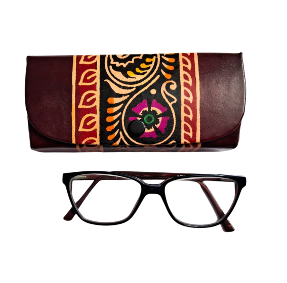 Handcrafted Leather Spectacle Case | 15x8x7 cm
