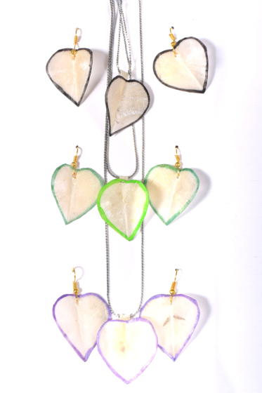 Handmade Fish Scale Pendant with Earrings | Multicolor | Set of 3