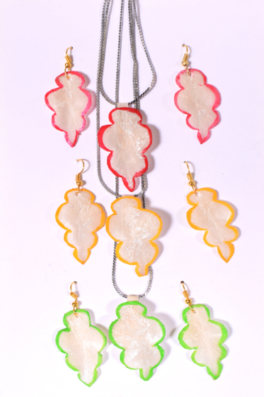 Handmade Fish Scale Pendant with Earrings | Multicolor | Set of 3