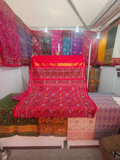 Red Single Ikat Patola Silk Saree