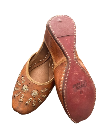 Leather Tilla Jutti 