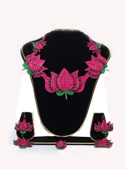 Handmade Necklace with Earrings