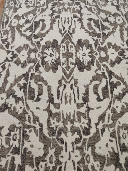 Hand Tufted Wool Area Rug | Modern Floral Carpet