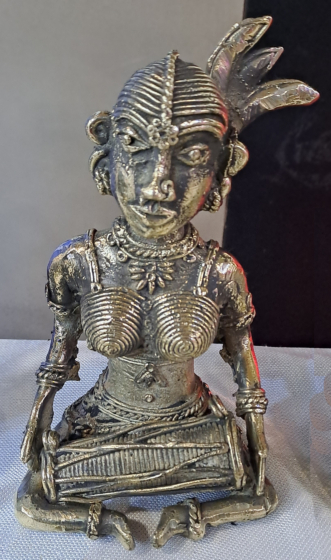 BRASS STATUE CV039