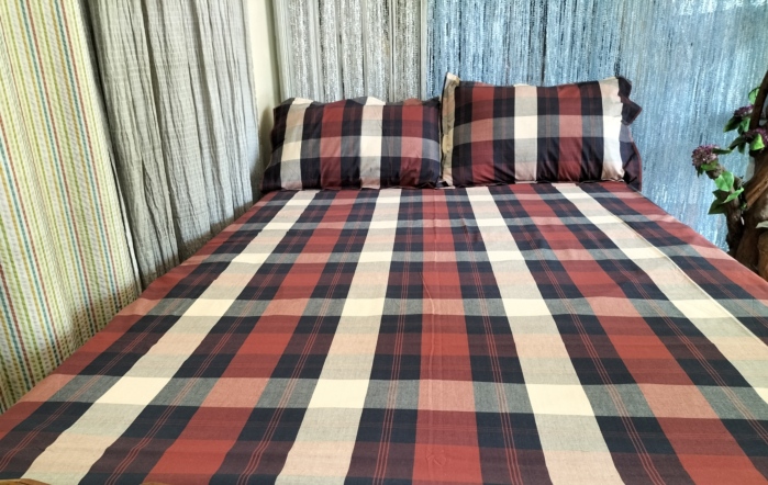 Pure Cotton Handmade Bedsheet - Maroon