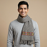 Handwoven Black & White Checkered Kullu Muffler