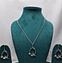 Pendant Set