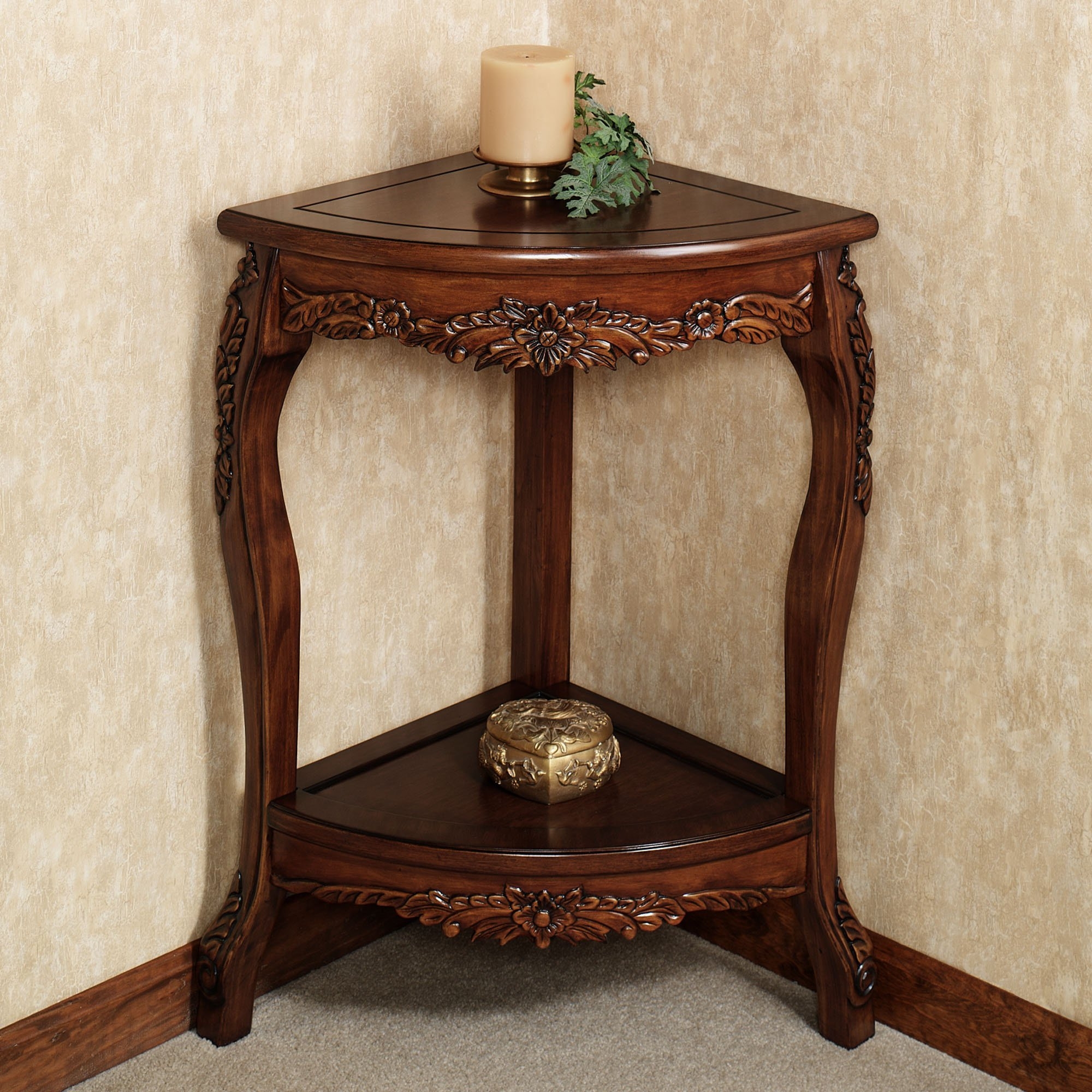 furniture table for corner of room
