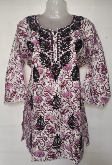 Women Embroidered Pure Cotton multicolor  Short Kurti