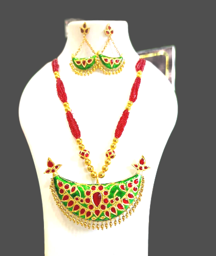 Handmade Min Joon Buri Necklace Set