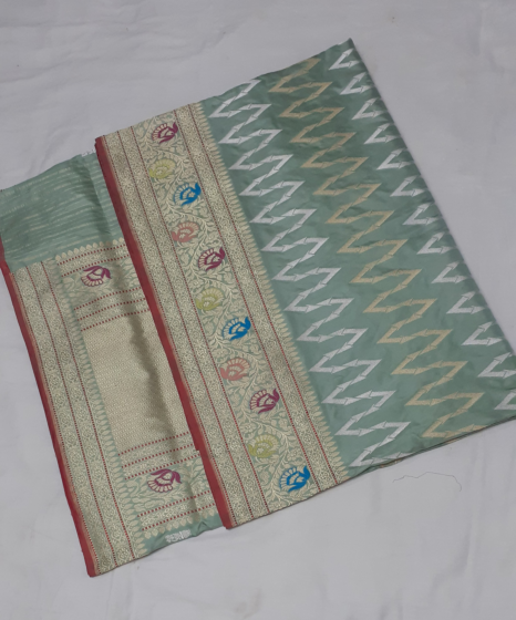 Handloom Banarasi Saree