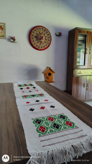 Pure Handloom Table Runner | Multicolour