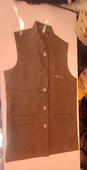 Handmade Jawahar Cut Textured Half-Coat I Size M