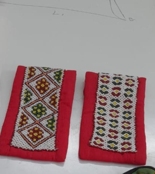 SILK BEAT WORK SPECS COVER | RED